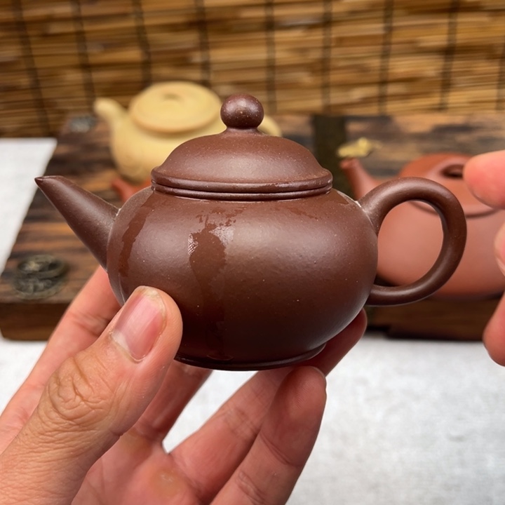 紫砂茶壶微瑕底槽清水平
