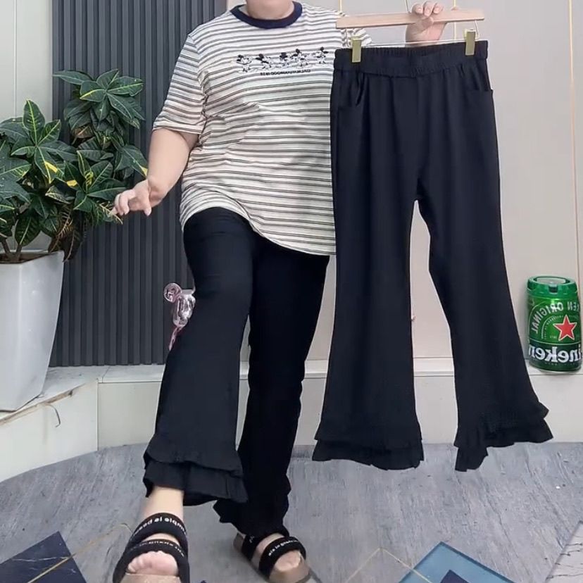 凡凡*新款立体木耳边微喇小黑裤女韩版百搭休闲裤2533
