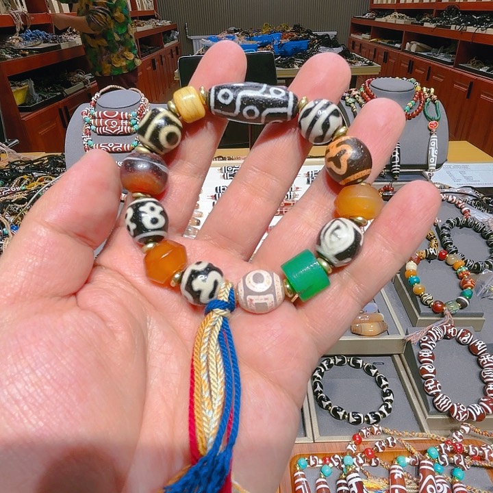 未镶嵌玛瑙/玉髓珠宝奇石