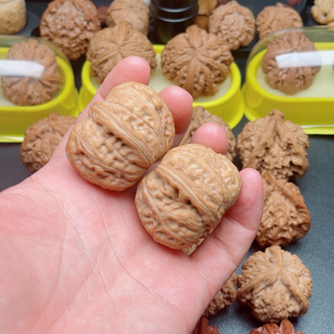 文玩核桃吊坠平谷元宝42×38×32