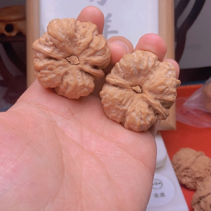 文玩核桃把件飞***叶蛙蛙