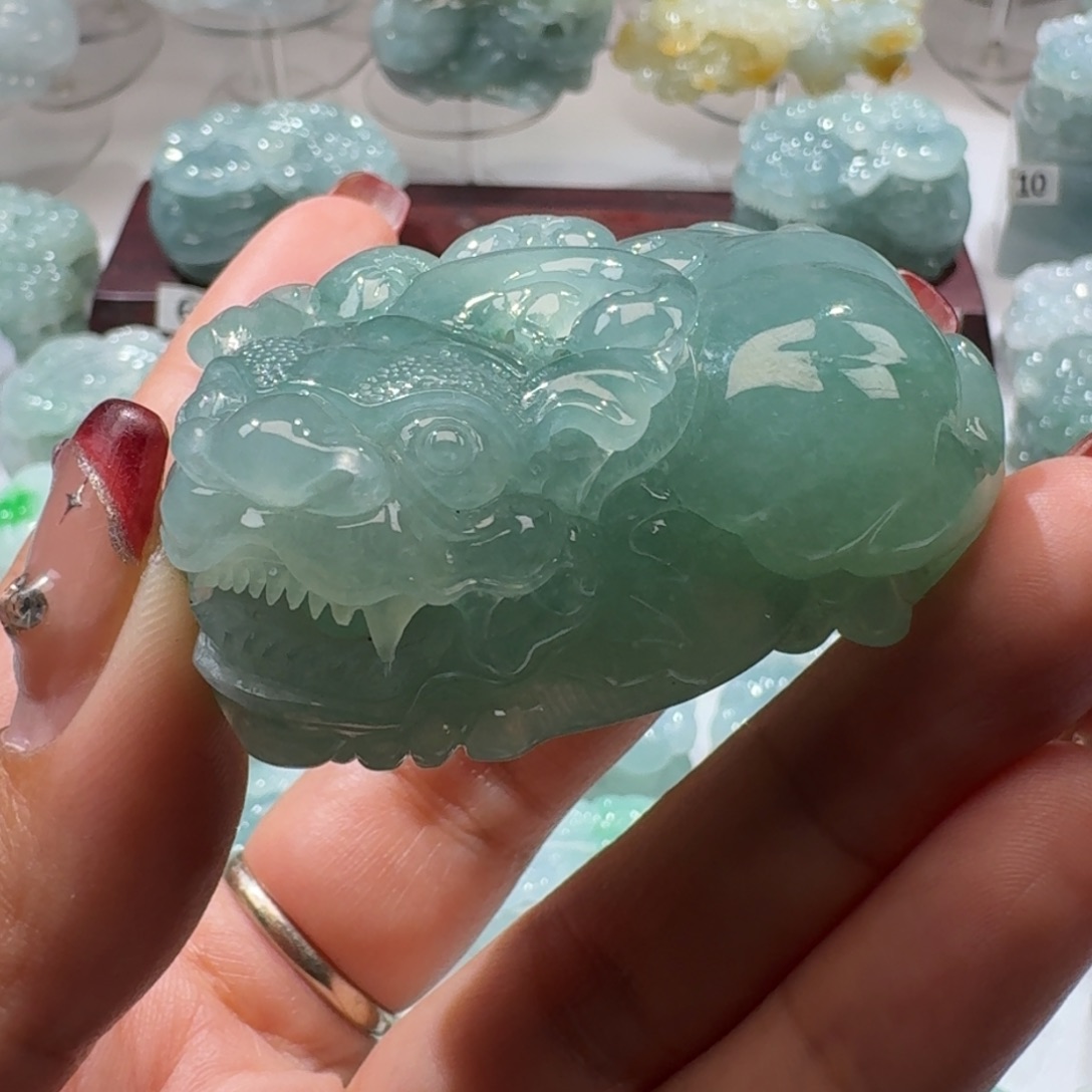 定制翡翠未镶嵌扬**航貔貅