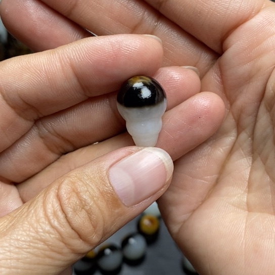 和田玉颈饰未镶嵌力*