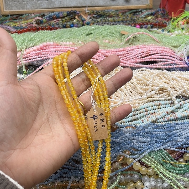 玛瑙/玉髓珠宝半成品未镶嵌一条4mm黄飘花