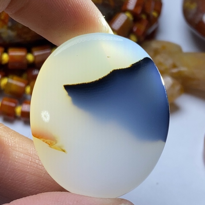 玛瑙/玉髓颈饰未镶嵌