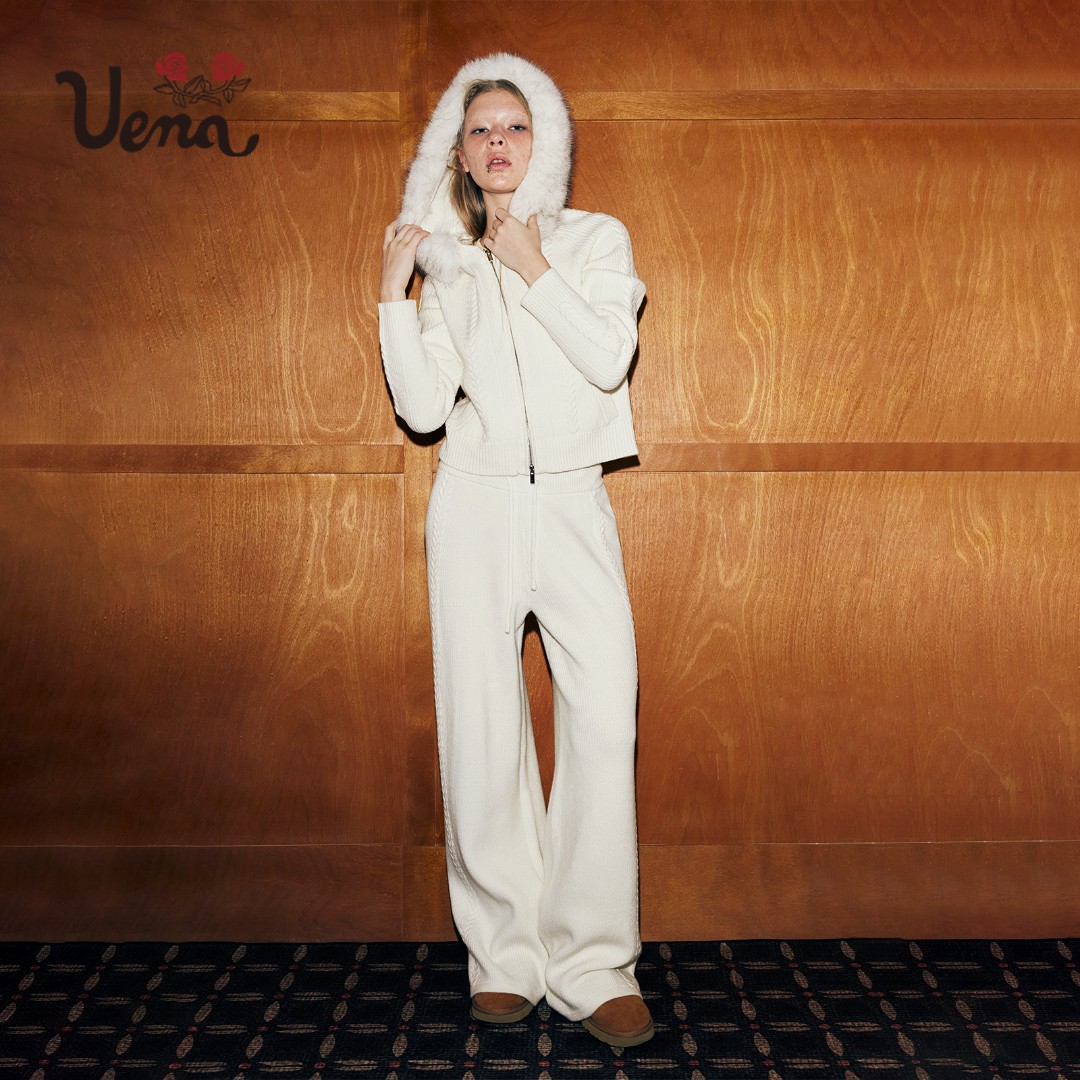 【薄云冷山】Uena白色可拆卸毛领连帽毛针织开衫直筒休闲裤套装女
