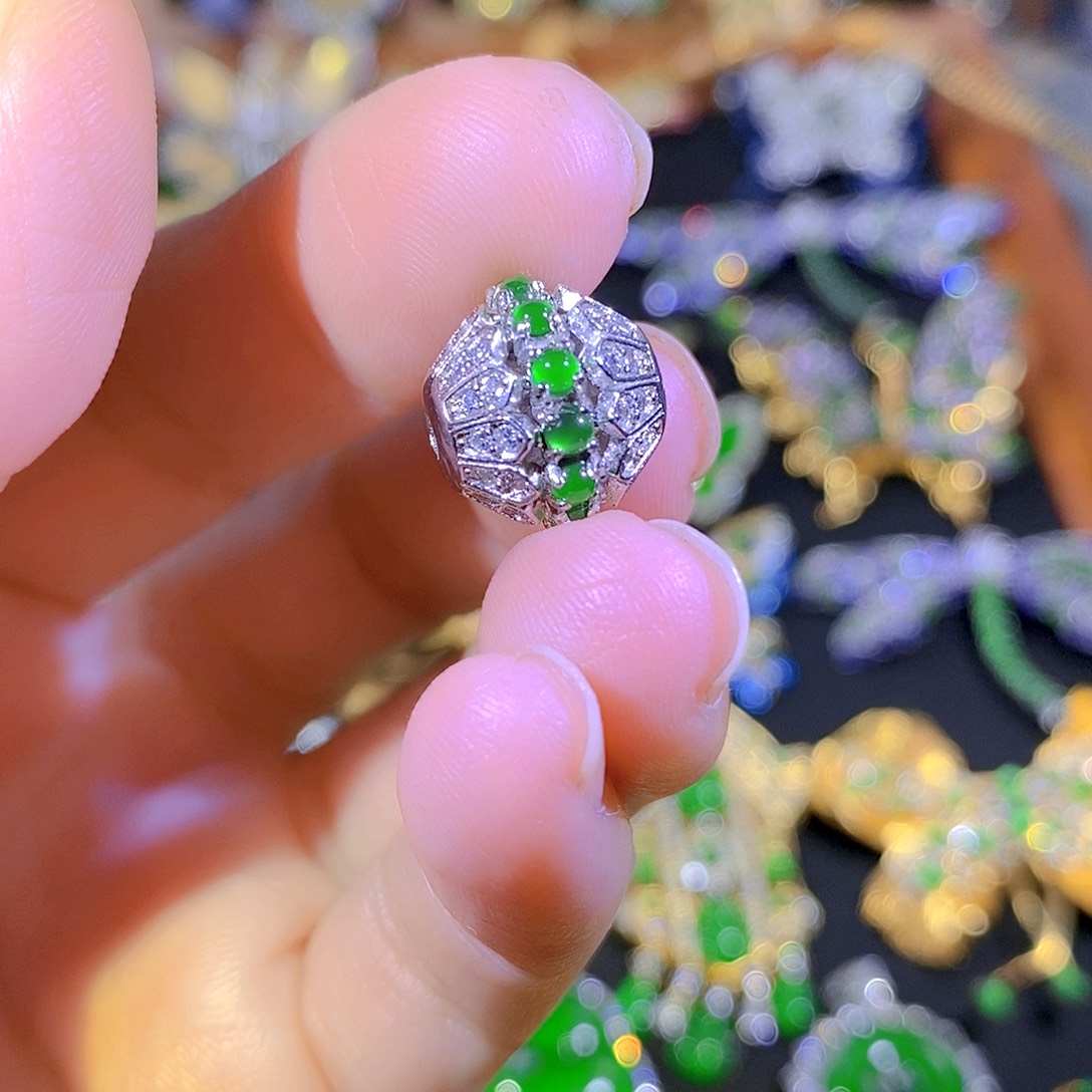 吊坠(不含链)银S925镶嵌翡翠