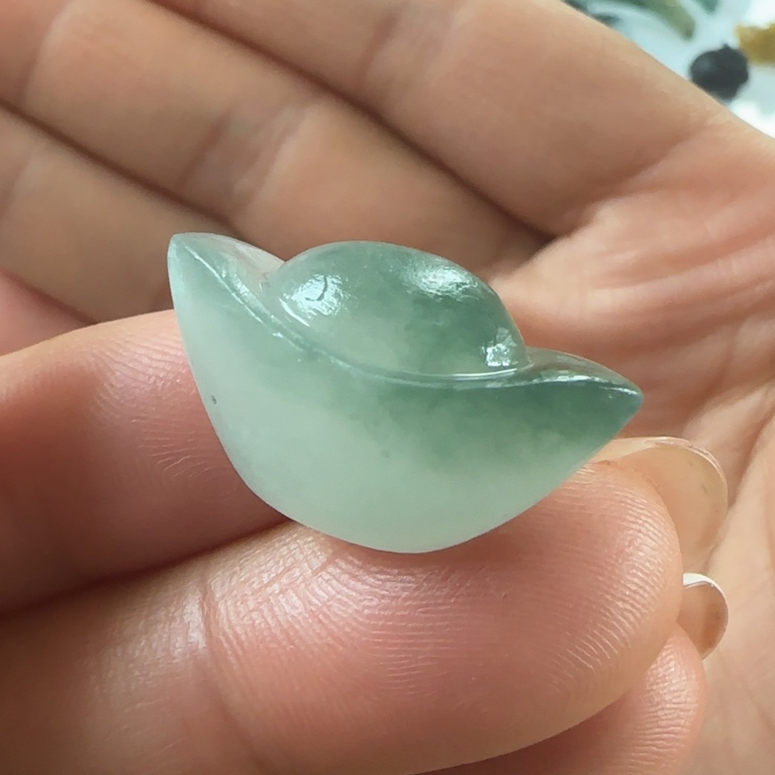 定制翡翠未镶嵌缅甸翡翠