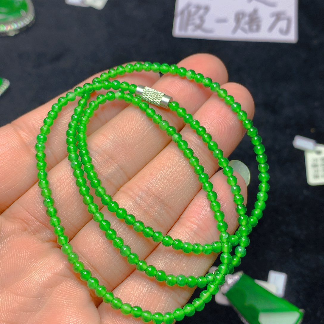 颈饰未镶嵌翡翠我