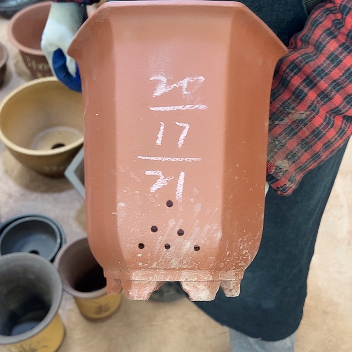 紫砂艺术学院美术