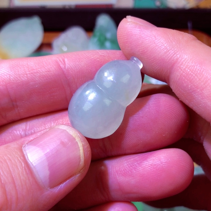 翡翠未镶嵌颈饰天然a货翡翠