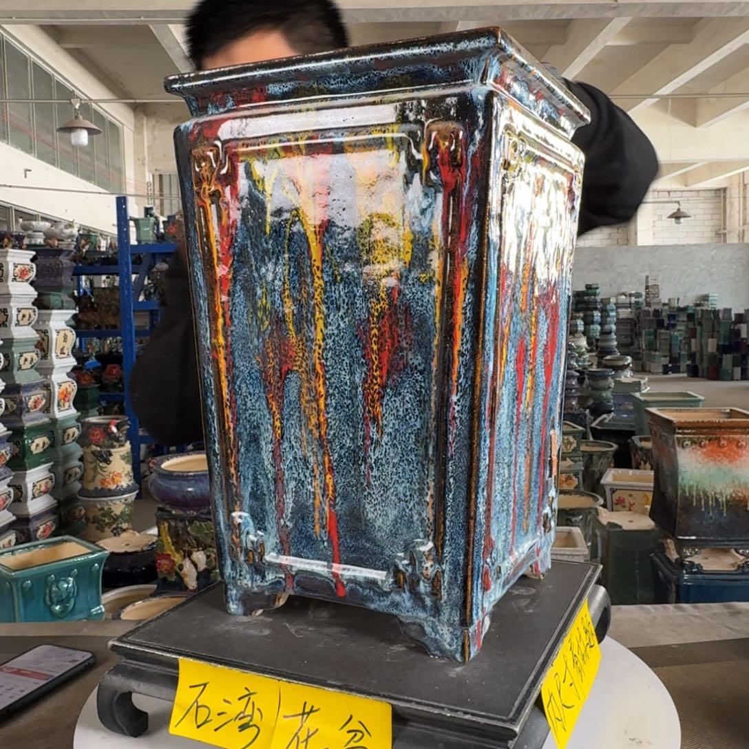 。一风堂石湾花盆 小裂缝 内21*36