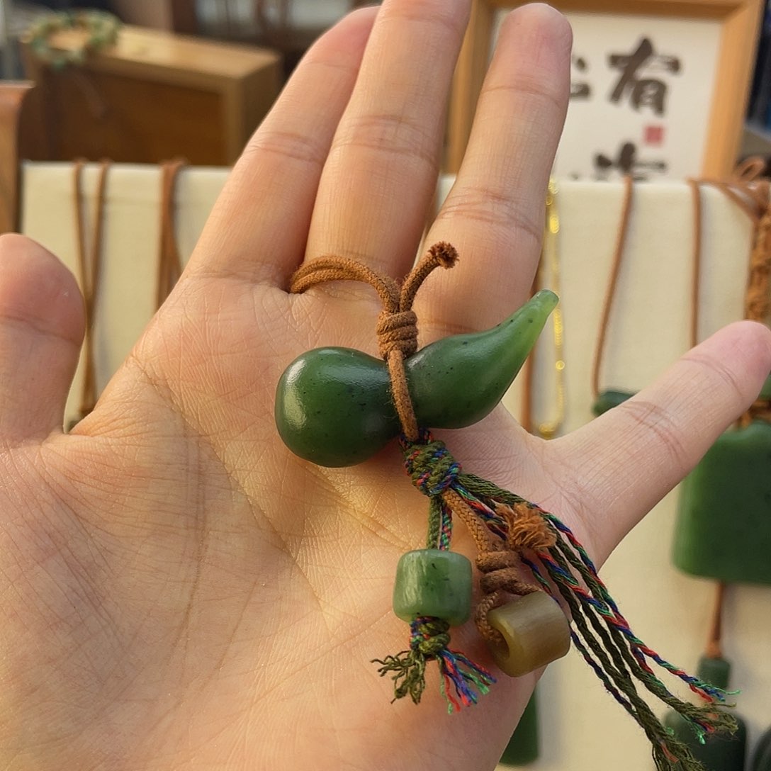 【闪购商品】和田玉未镶嵌颈饰