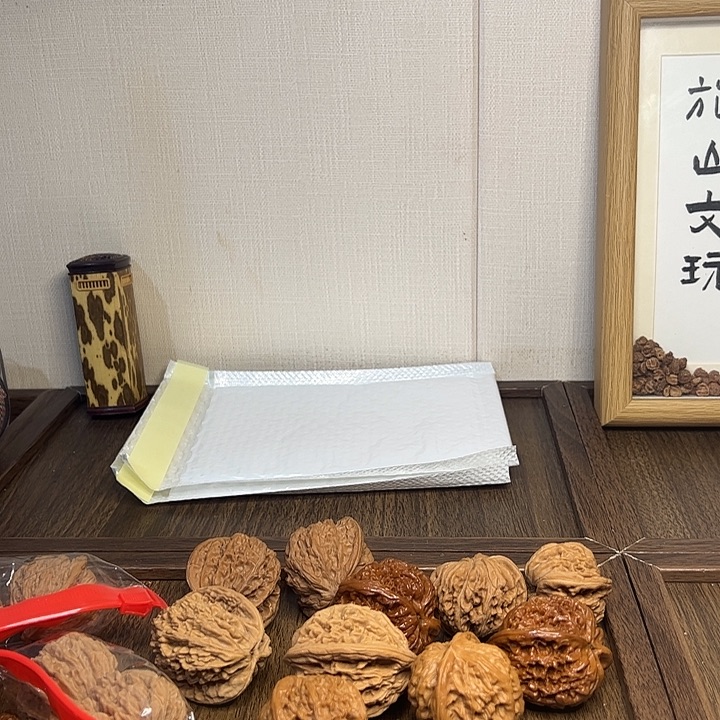 s***x桃核吊坠虎头核桃