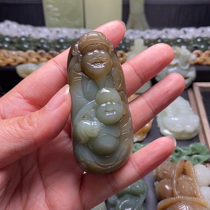 颈饰未镶嵌和田玉家***@