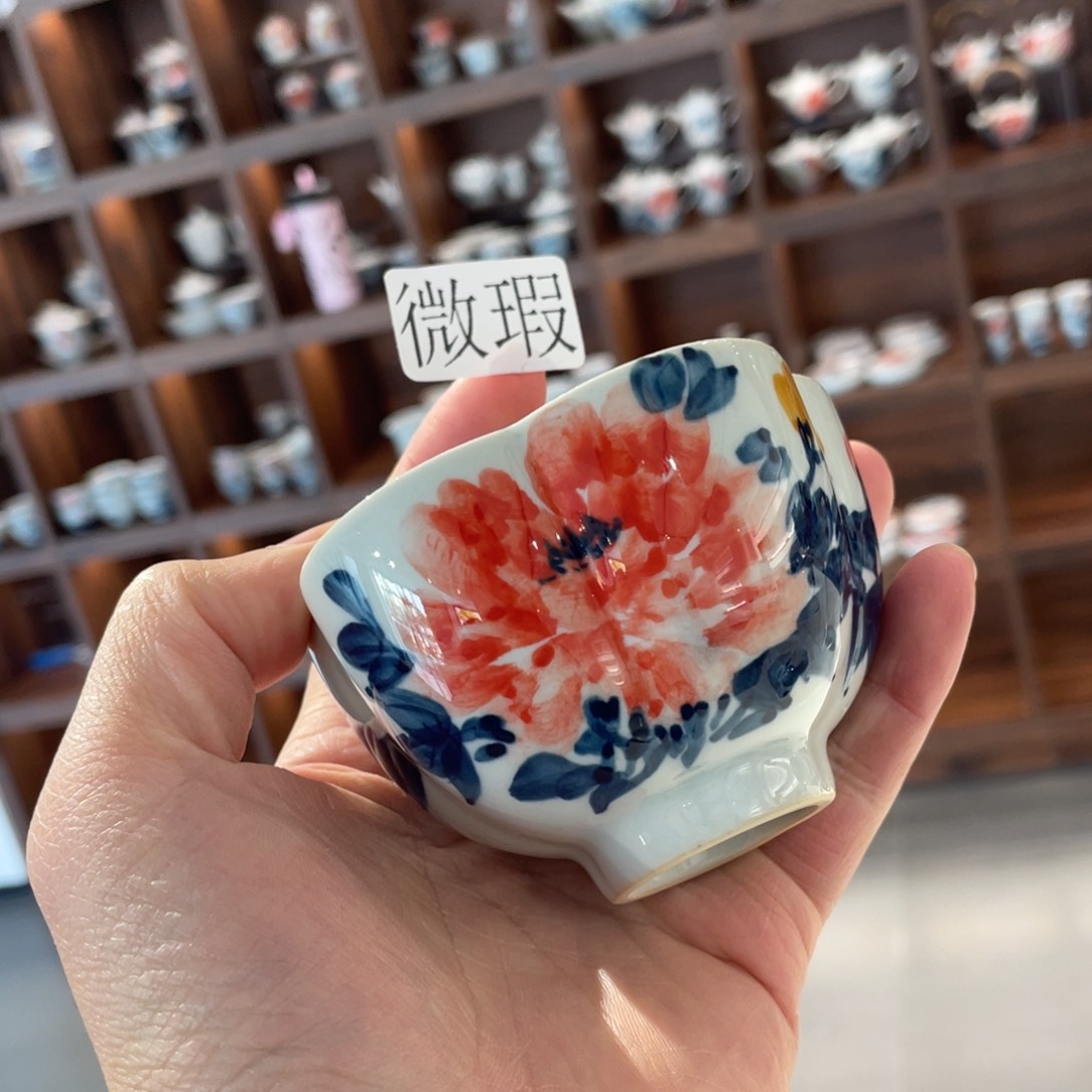 釉下手绘茶具微瑕