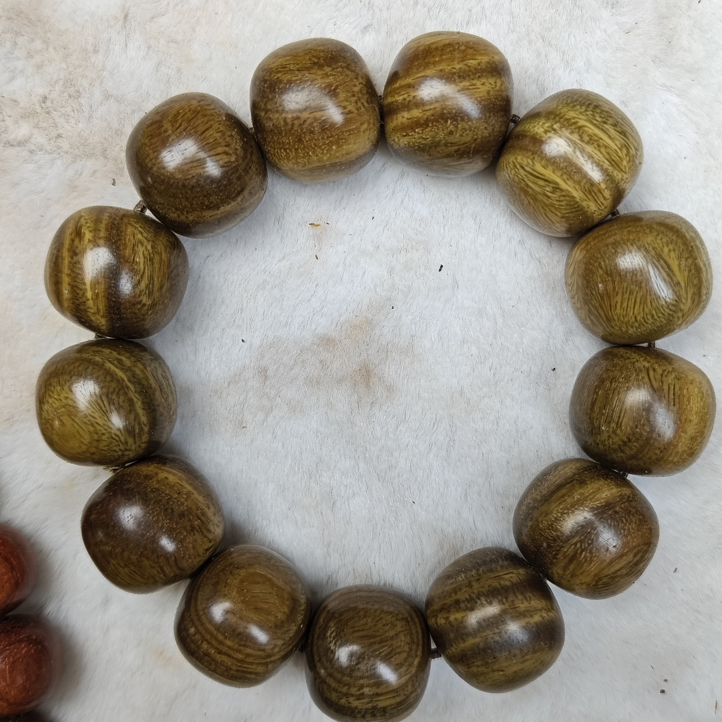 （定做款料）绿檀手串