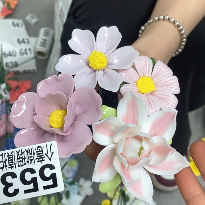 摆件陶瓷材料研究