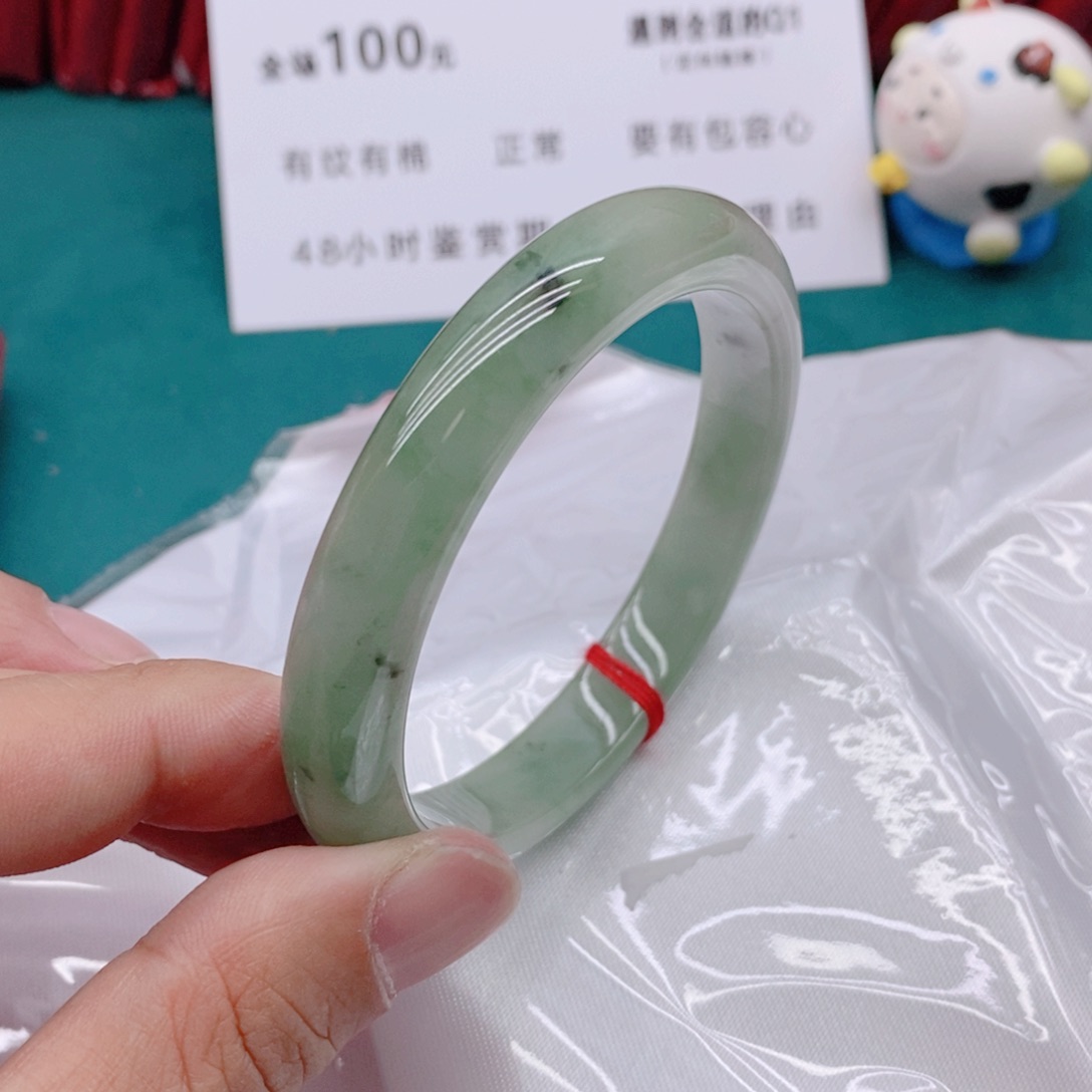 翡翠手镯未镶嵌听*A222222222