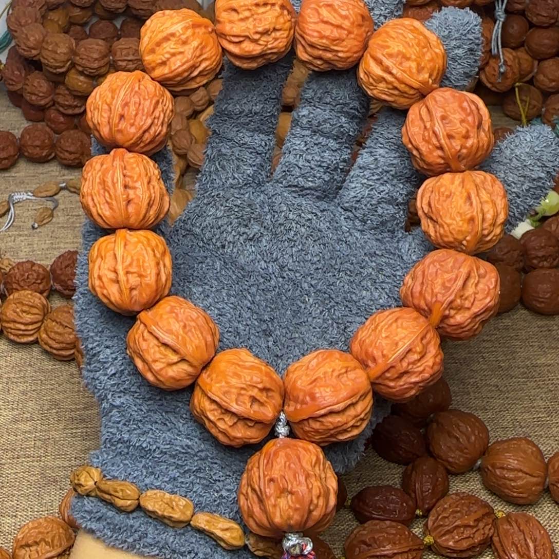 文玩核桃吊坠方墩蛤蟆手持26.25.23