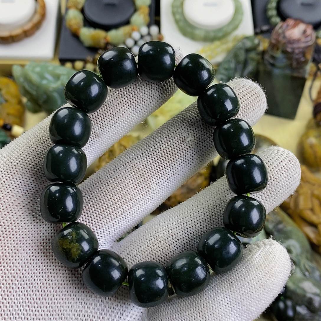 岫岩河磨玉（透闪石质玉）手串未镶嵌