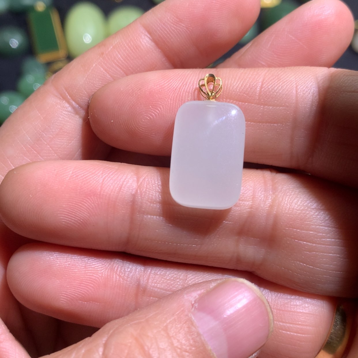 【闪购商品】和田玉珠宝半成品18K金镶嵌