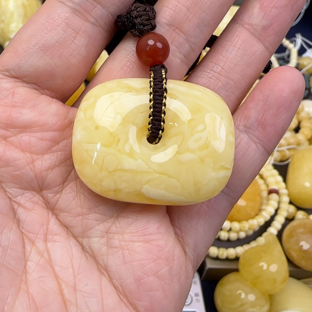 蜜蜡颈饰未镶嵌天然蜜蜡