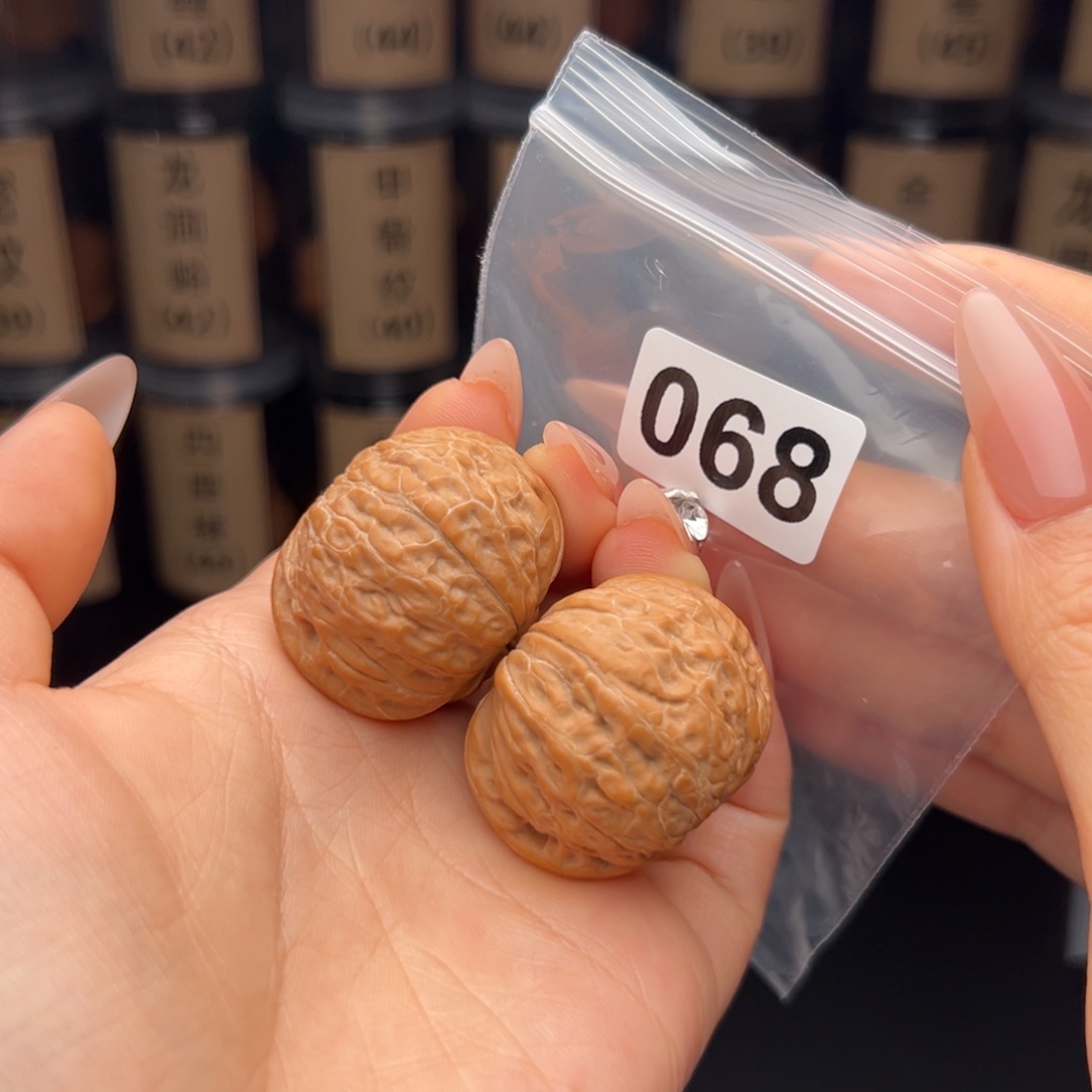 文玩核桃吊坠铁锤37