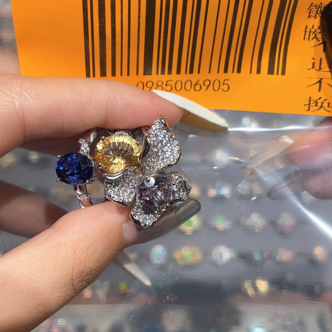 欧泊银S925镶嵌戒指—小****?