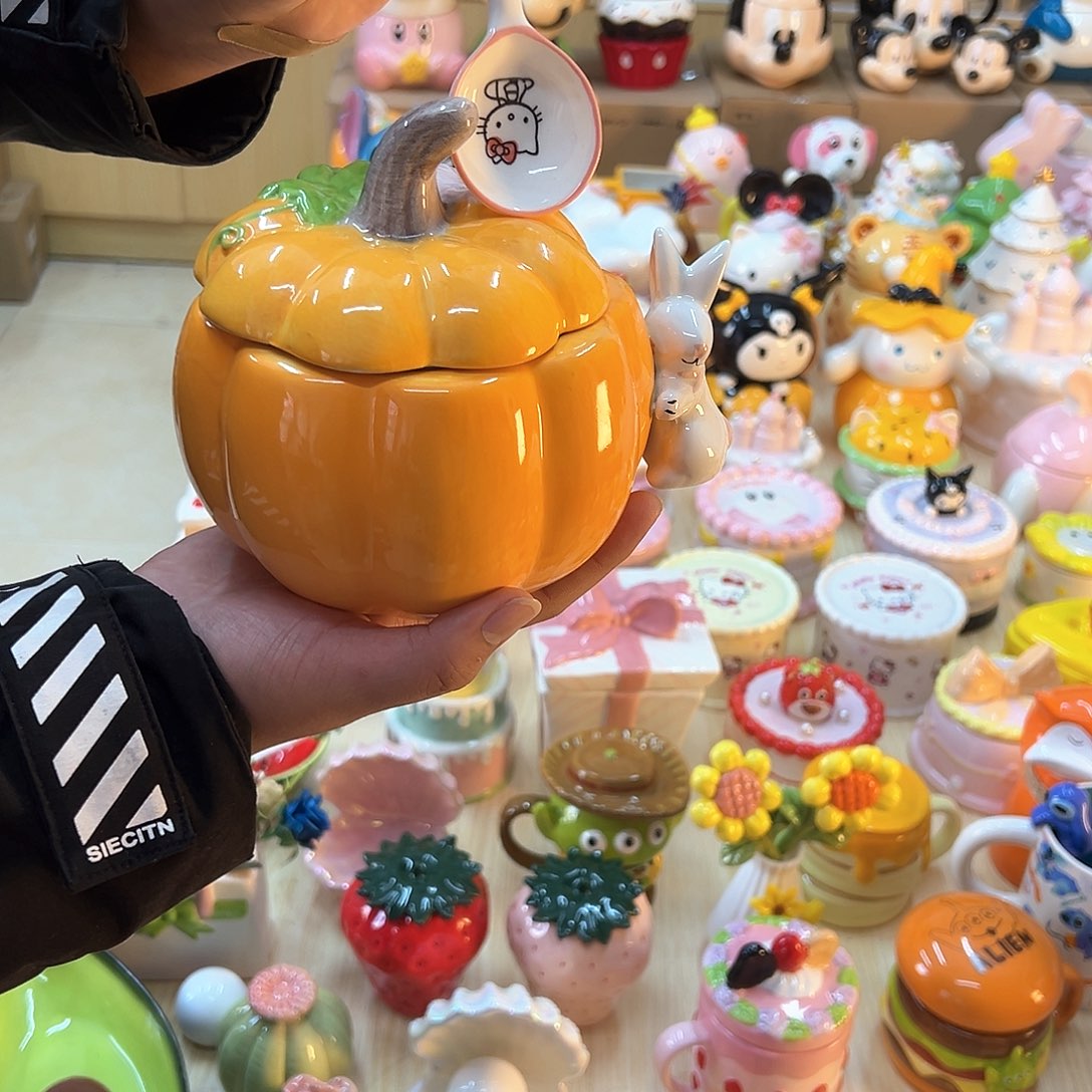 摆件陶瓷等行业的产品出口