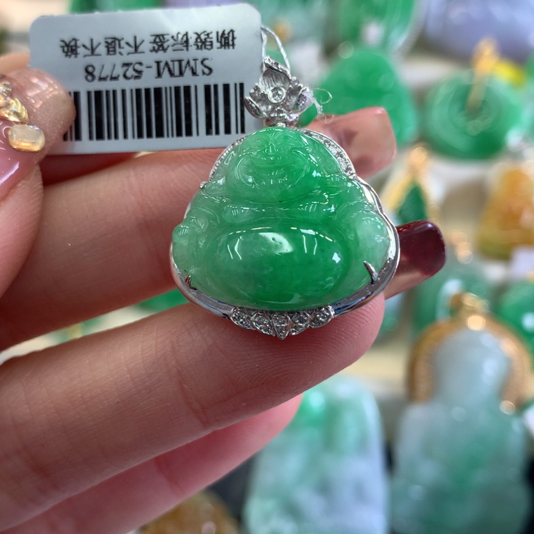 翡翠吊坠(不含链)18K金镶嵌