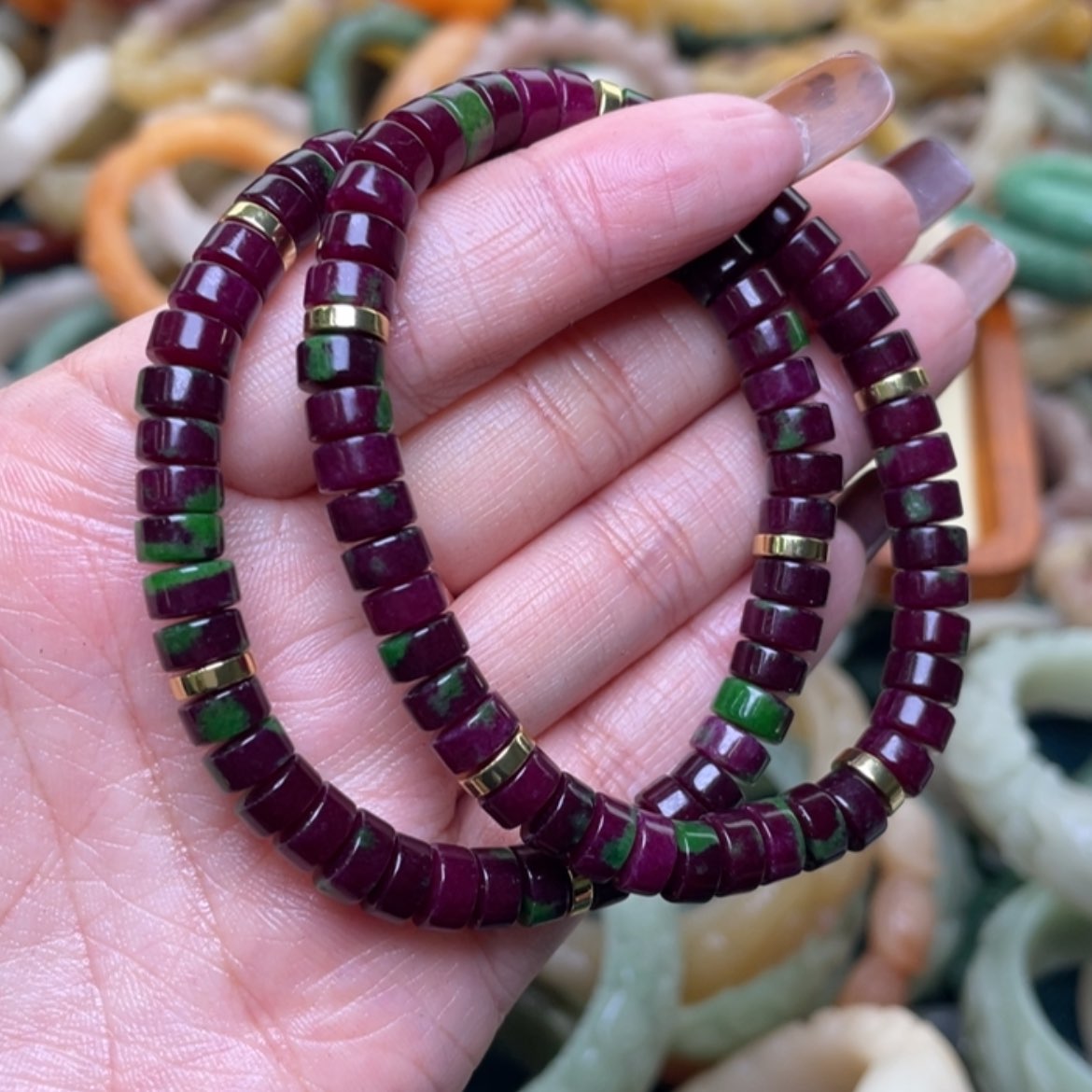 【闪购商品】未镶嵌手镯（圆镯）石英质玉