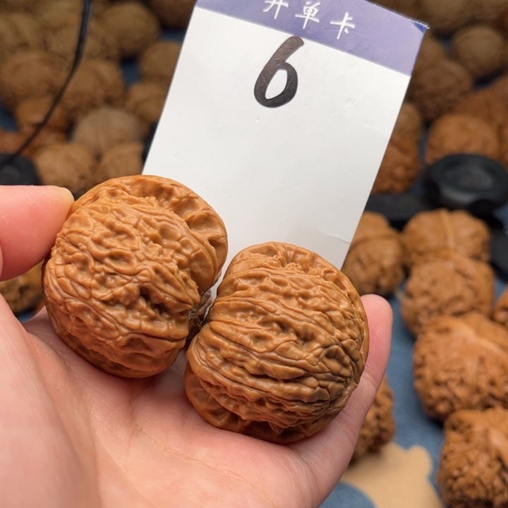 文玩核桃吊坠白狮子 43精修 6