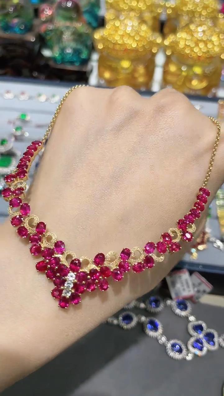 18K金镶嵌天然无烧红宝石项链套链