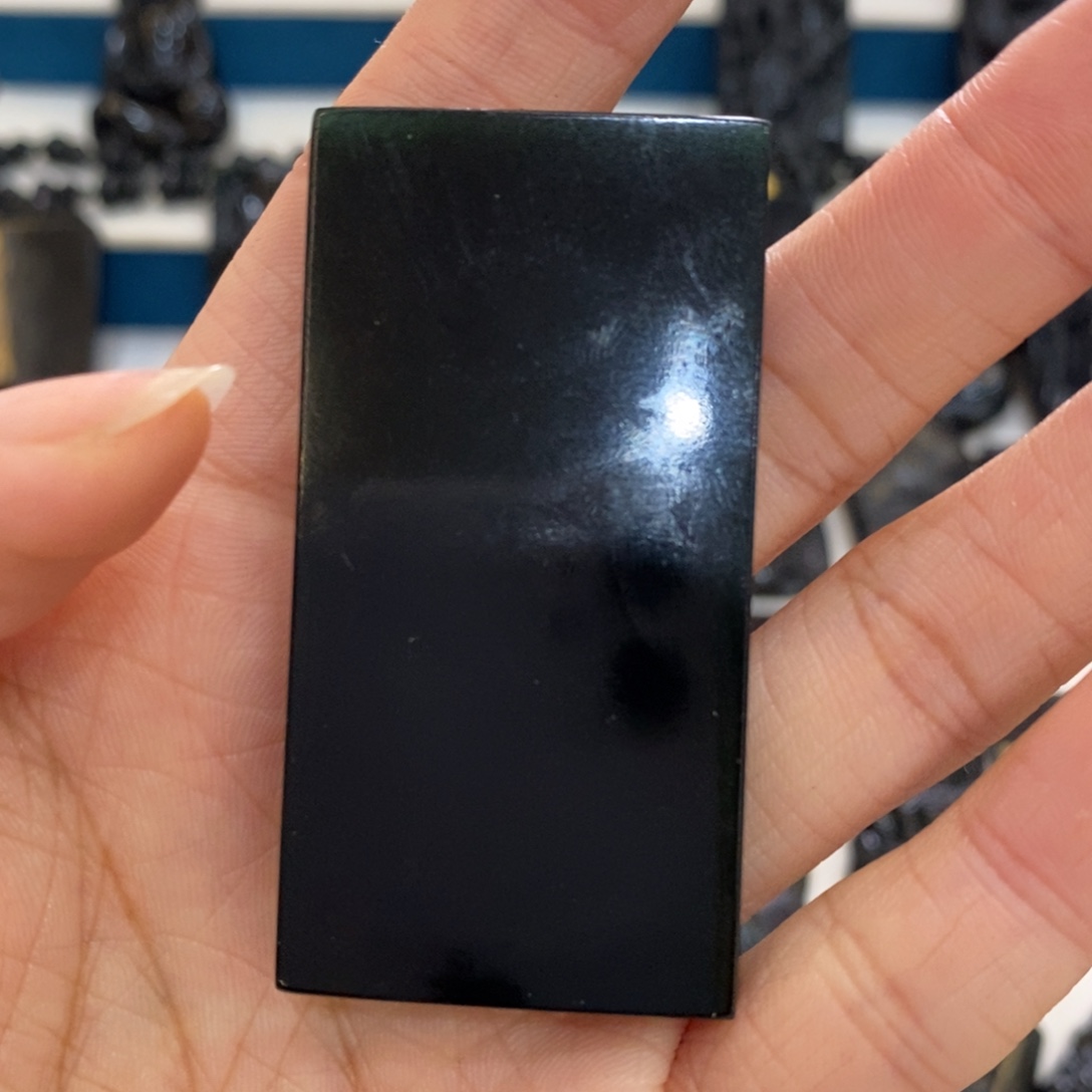 @***叔蛇纹石玉未镶嵌吊坠