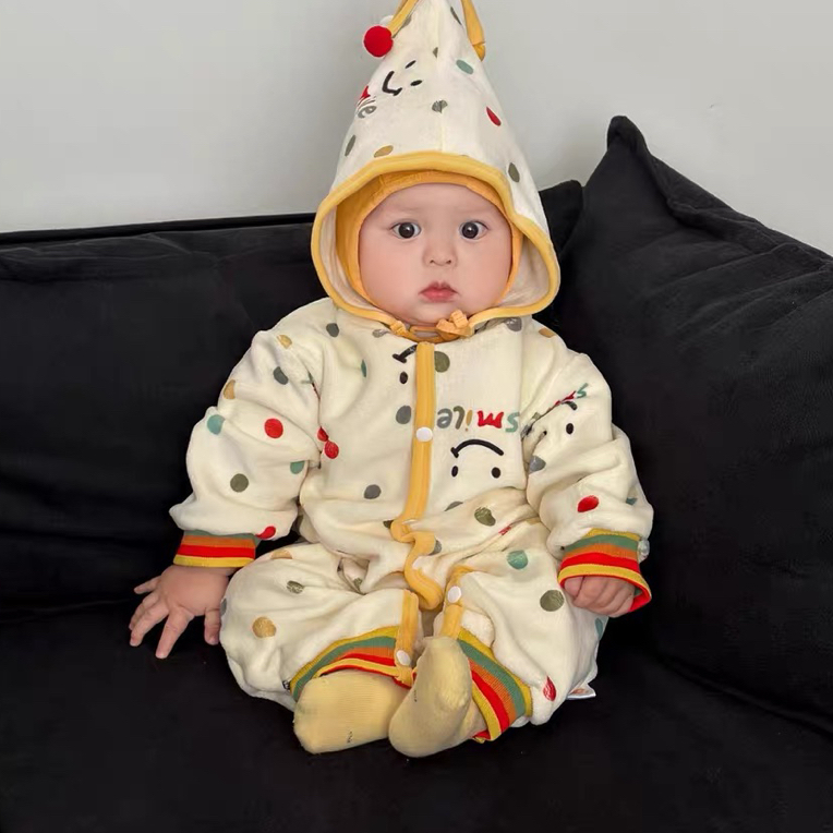 小马卡其翻领拉链外出服