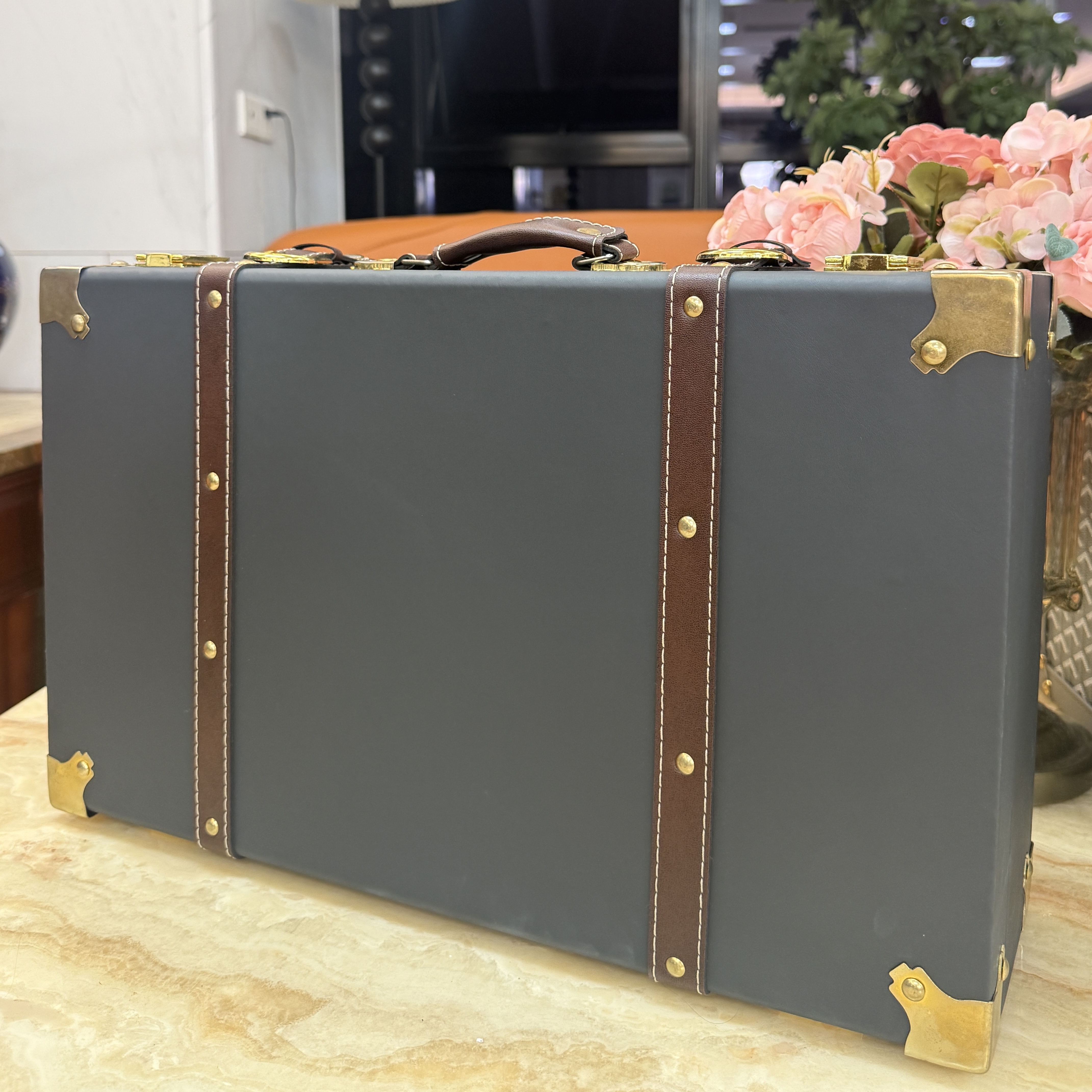 【仅供展示】精美礼盒