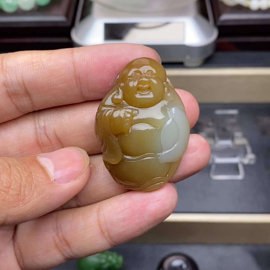 和田玉颈饰未镶嵌安*