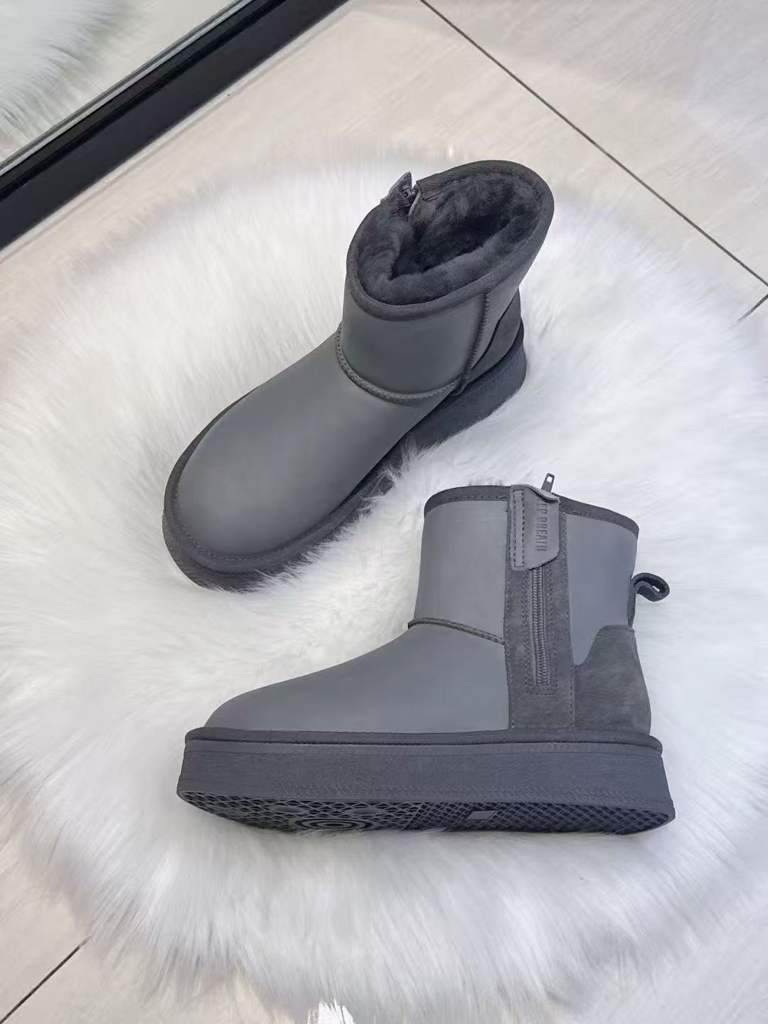 女鞋平跟时尚雪地靴中筒AX15255