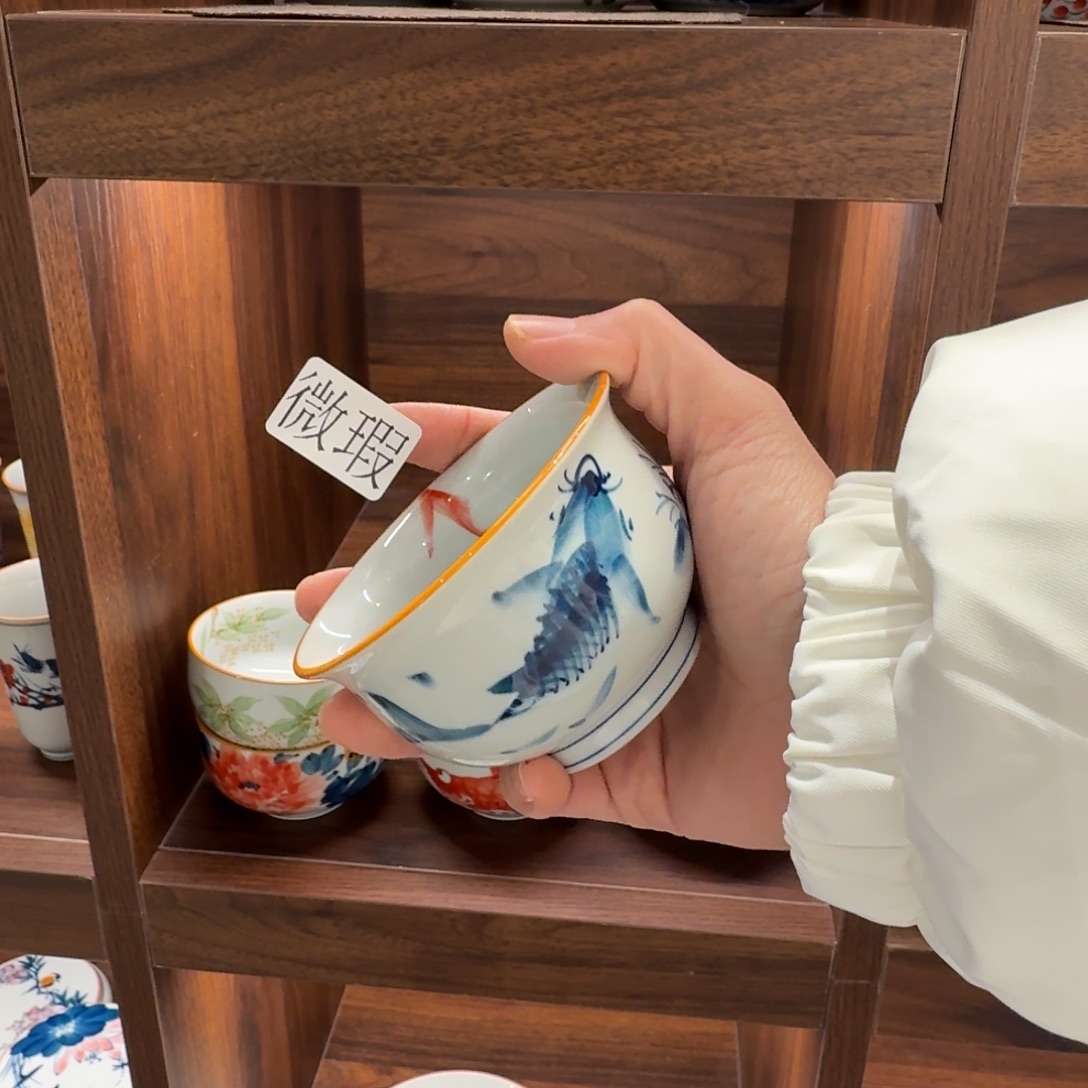 釉下手绘茶具微瑕