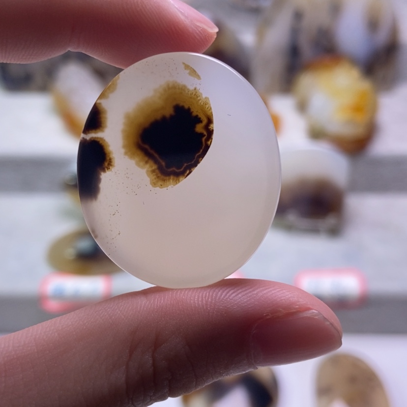 【闪购商品】未镶嵌玛瑙/玉髓珠宝奇石