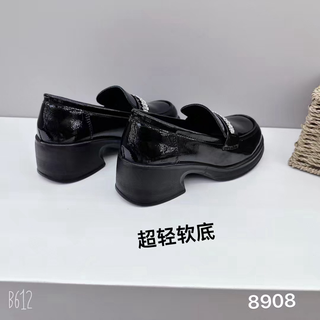 百搭英伦漆皮乐福鞋春季擦色皮透气皮鞋圆头薄款8908