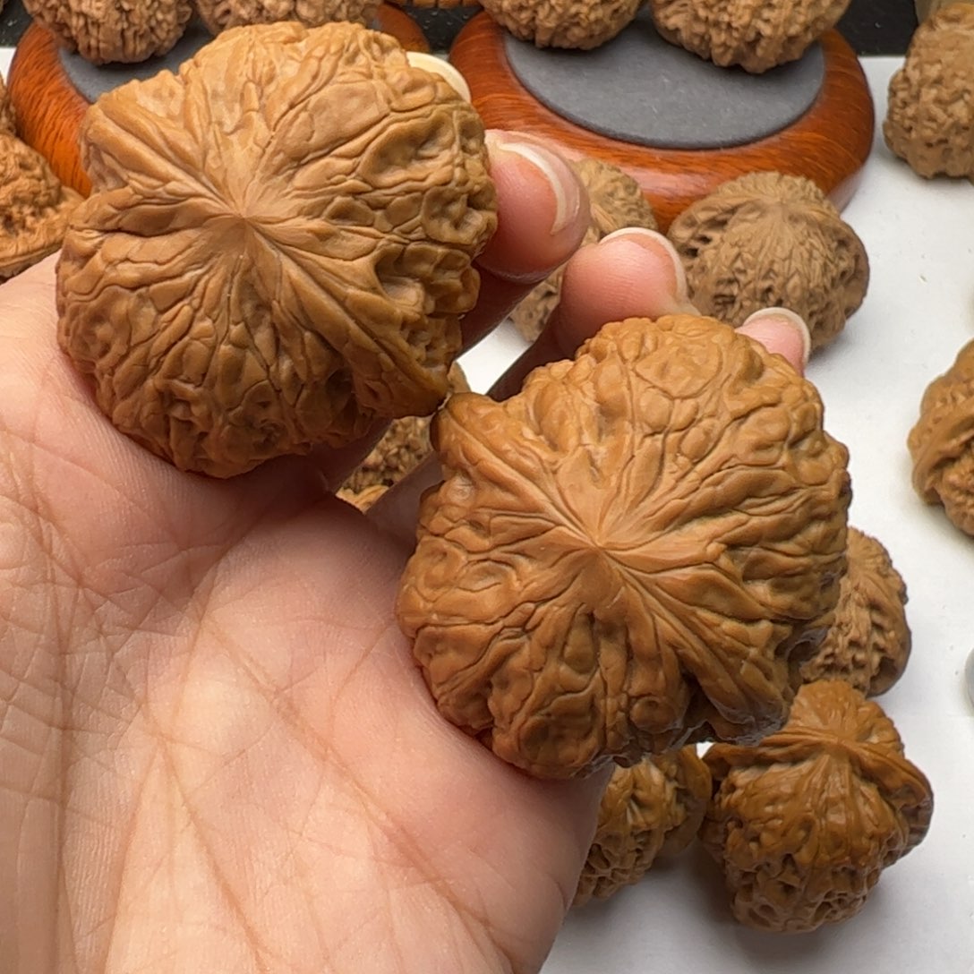 文玩核桃吊坠铁锤39