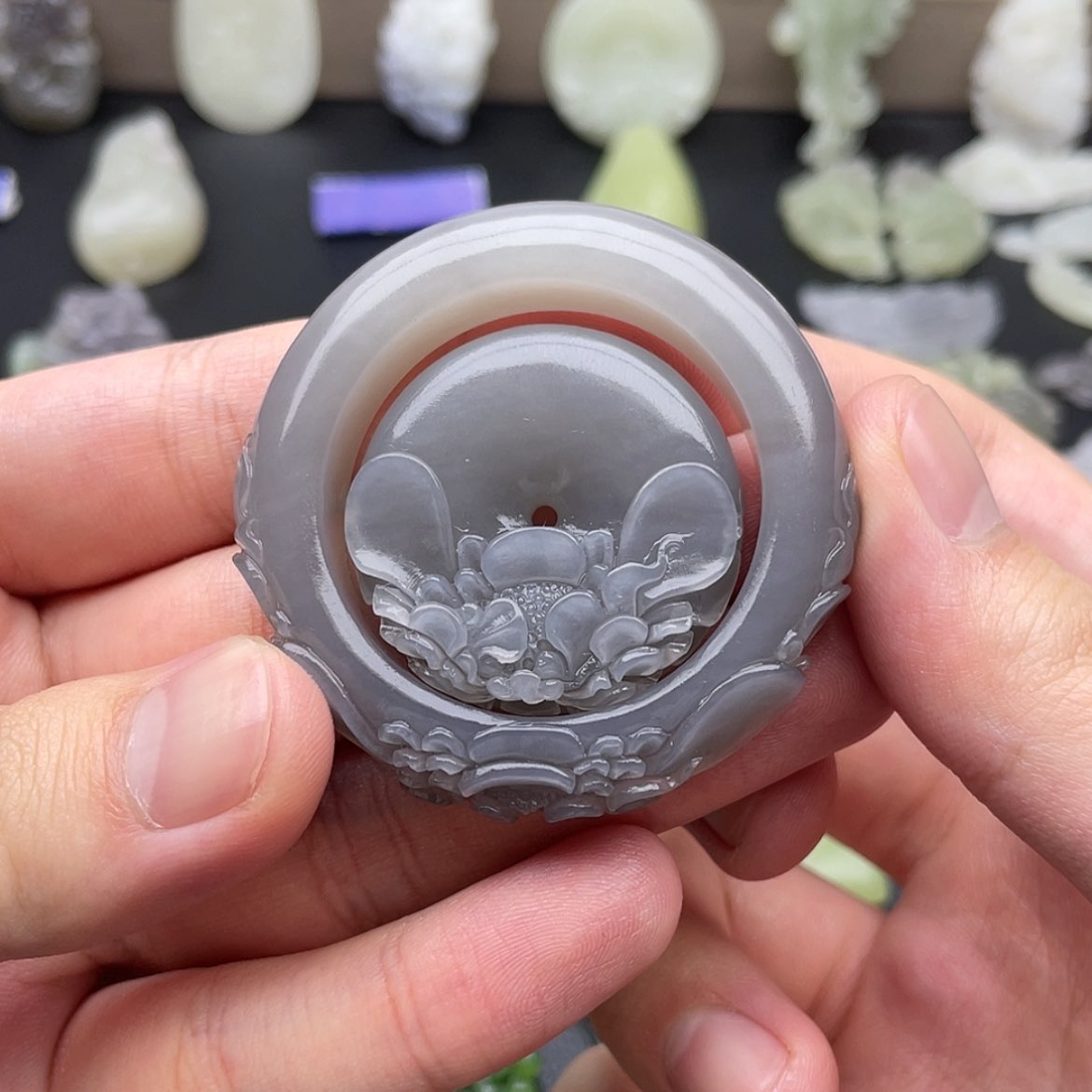 【闪购商品】和田玉未镶嵌颈饰向*花