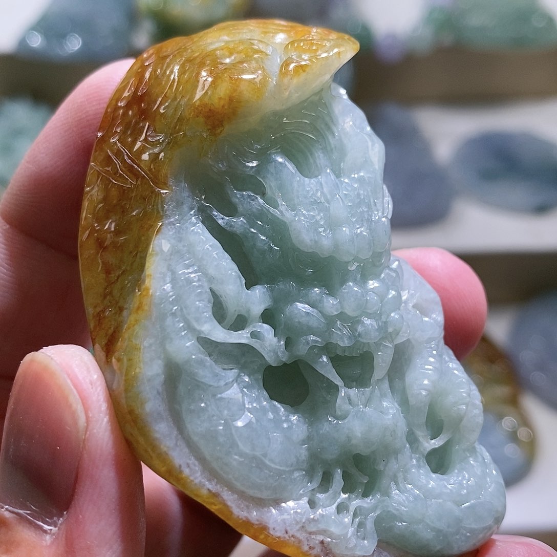 【闪购商品】翡翠颈饰未镶嵌111111111111