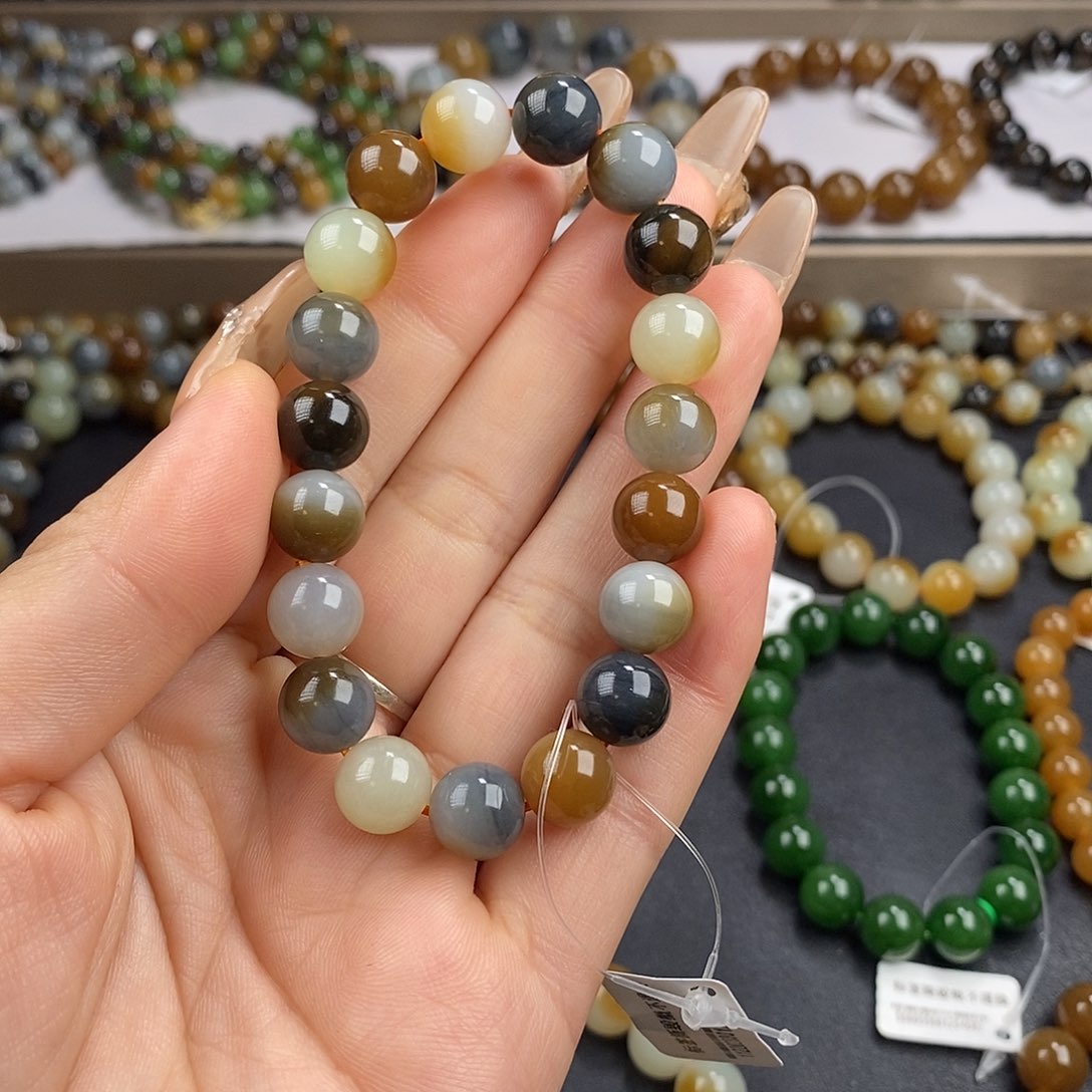 和田玉手串未镶嵌晚*