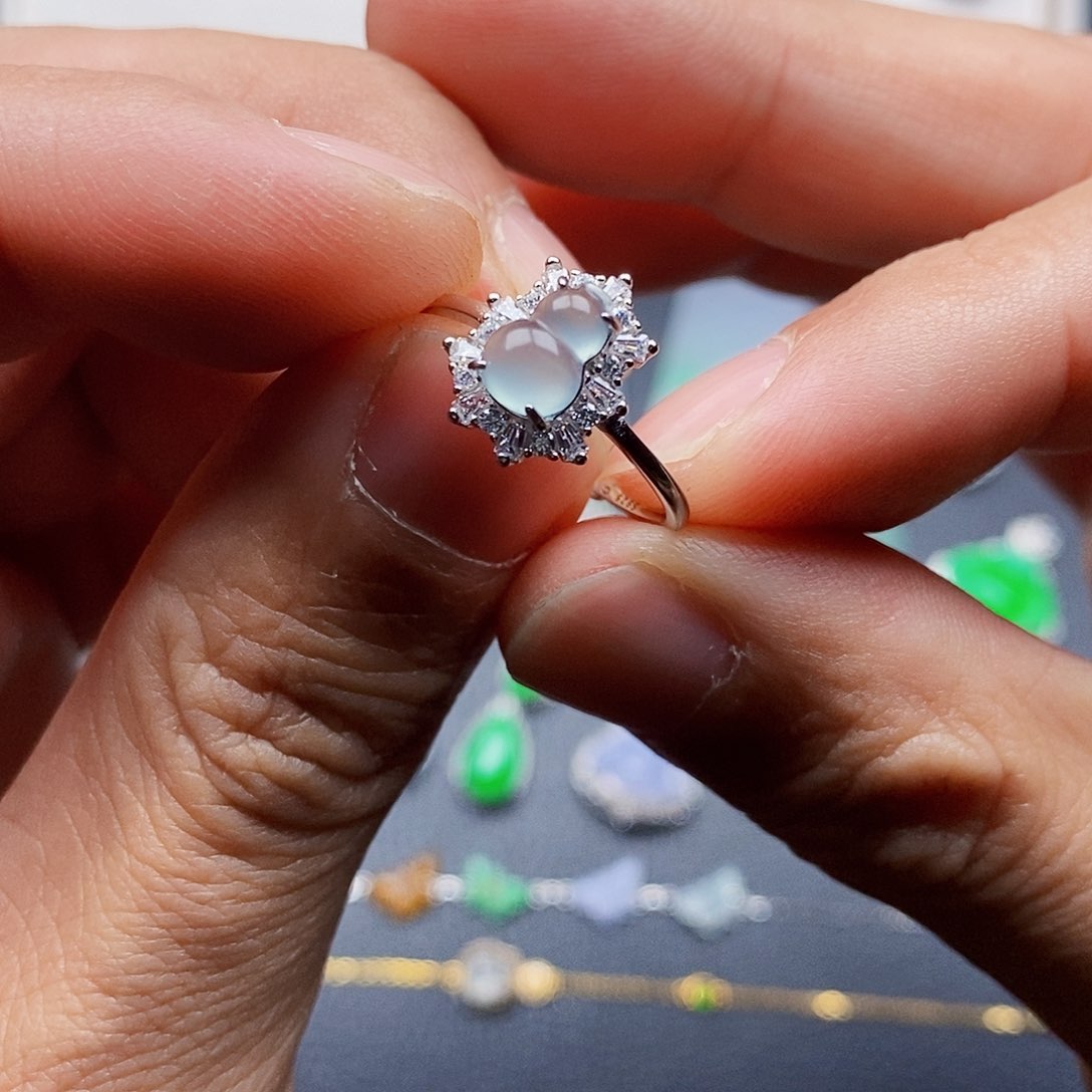 银S925镶嵌戒指翡翠戒指