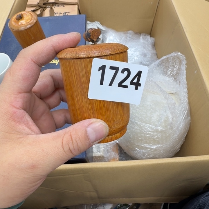 瓷片工艺品摆件瓷器摆件666