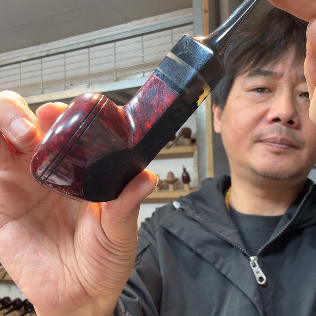 大***图焦耀烟斗一直斗