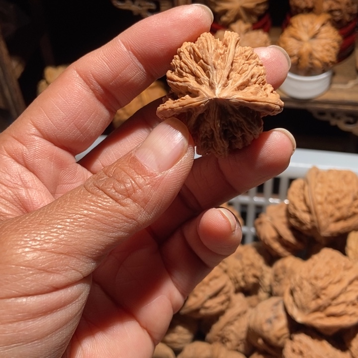 奉***n核桃蜜纹三棱尺寸37全品